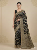 Checked Saree - Image 4